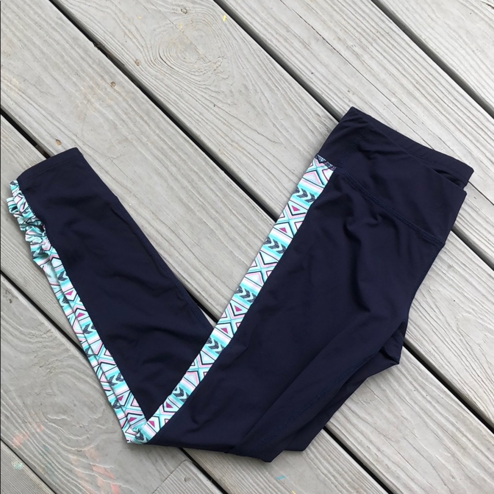 Carve designs leggings